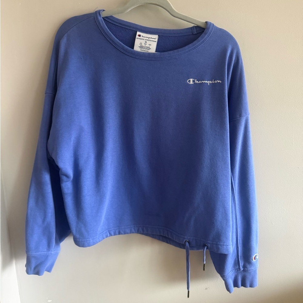 Champion Blue Cropped Sweatshirt Drawstring Hem Logo Pullover Women’s Medium